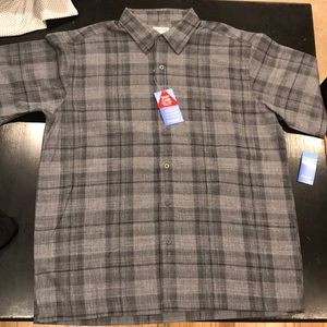 Short sleeve collar shirt